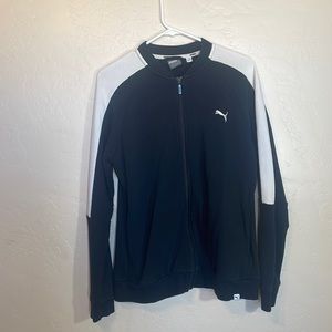 Women’s XL puma zip up jacket